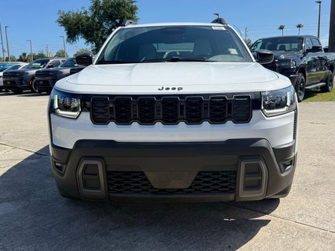 New 2026 Jeep Cherokee Laredo AWD/4WD image 8