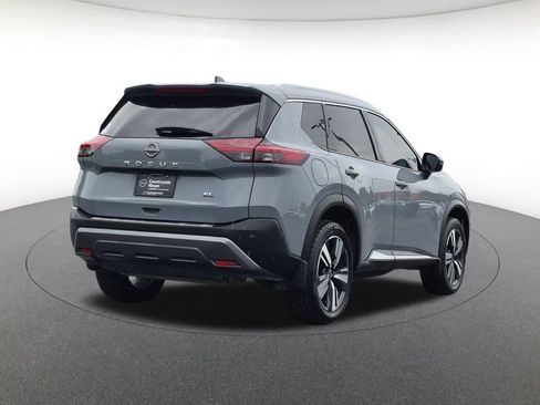 Used 2023 Nissan Rogue SL FWD image 5