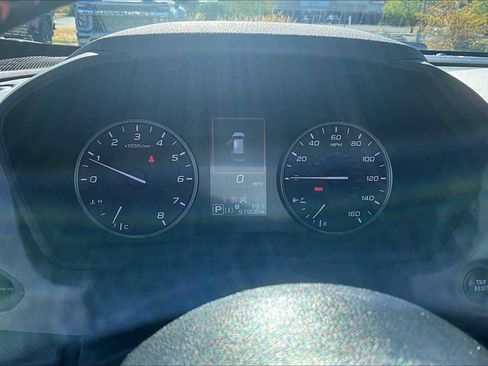 Used 2024 Subaru Crosstrek 2.5i Limited image 18