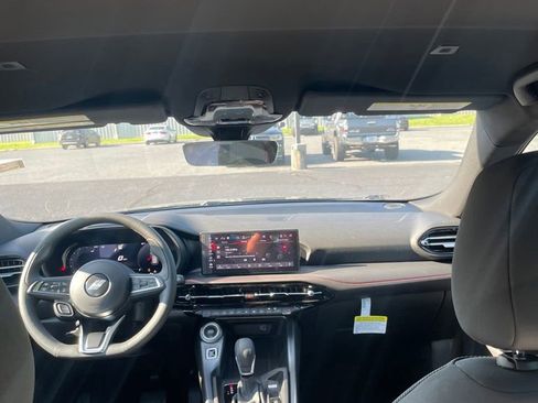 Used 2025 Dodge Hornet GT w/ Tech Pack image 24