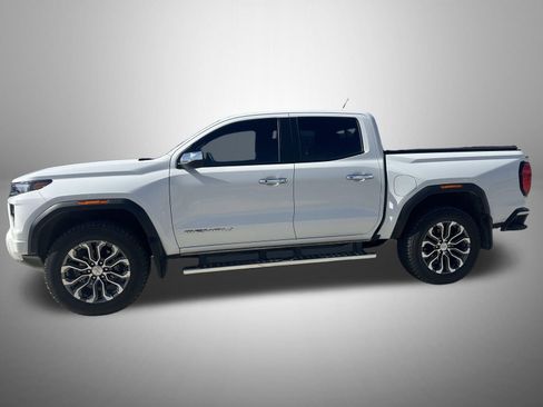 Used 2023 GMC Canyon Denali AWD/4WD image 4