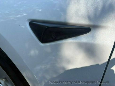 Used 2023 Tesla Model 3 Standard Range RWD image 19