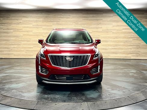 Used 2021 Cadillac XT5 Premium Luxury AWD/4WD image 9