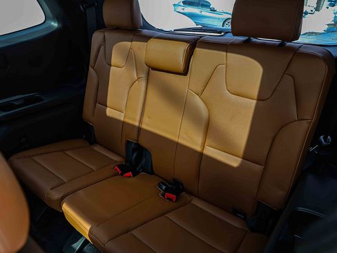 Used 2025 Kia Telluride SX X-Line image 25
