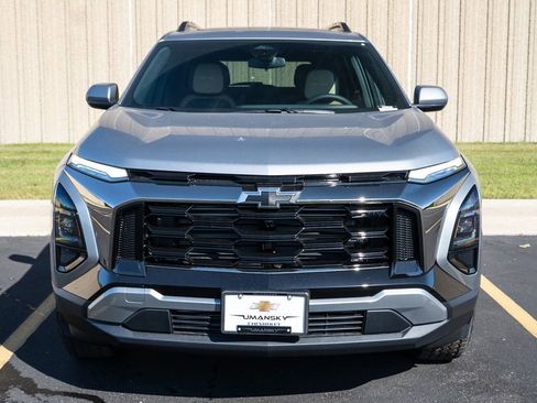 New 2026 Chevrolet Equinox ACTIV w/ LPO, Floor Liner Package image 3