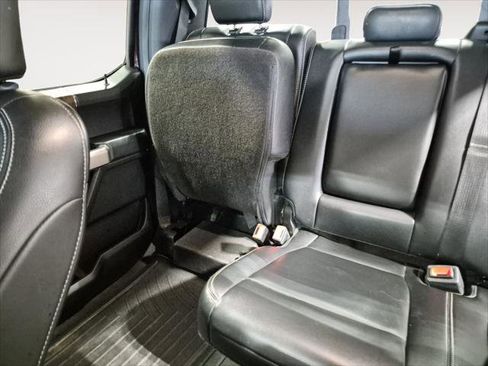 Used 2019 Ford F150 Lariat w/ Equipment Group 502A Luxury image 24