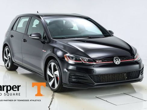 Used 2020 Volkswagen GTI SE FWD image 15
