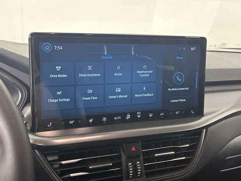 Used 2025 Ford Escape SE FWD image 31