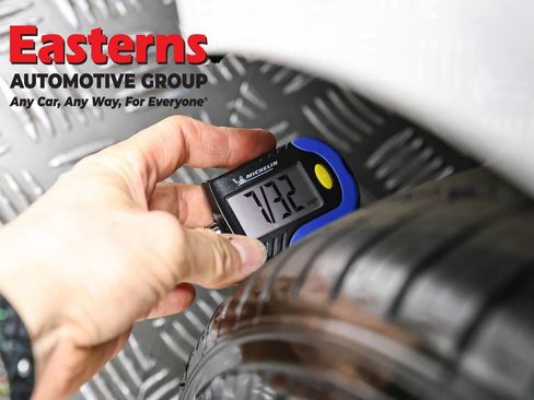 Used 2021 Tesla Model 3 Standard Range Plus image 23