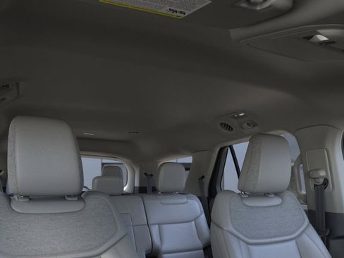 New 2026 Ford Explorer Active w/ Active Comfort Package RWD image 22