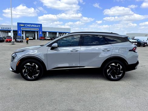 Used 2025 Kia Sportage SX image 10