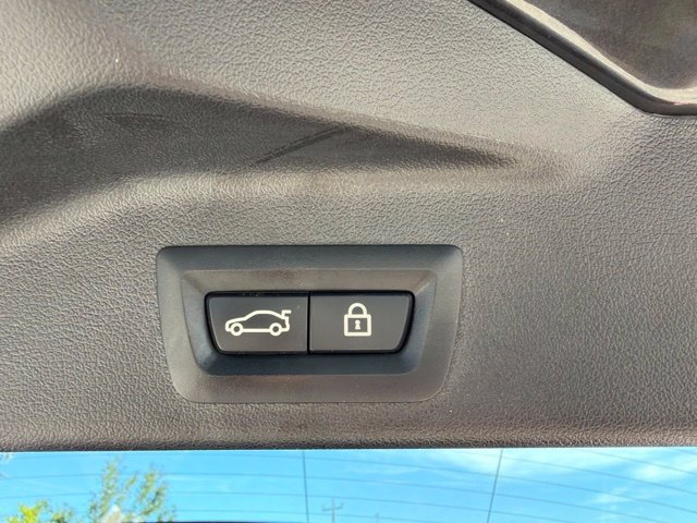 Used 2021 BMW X5 sDrive40i w/ Premium Package 2 RWD image 21