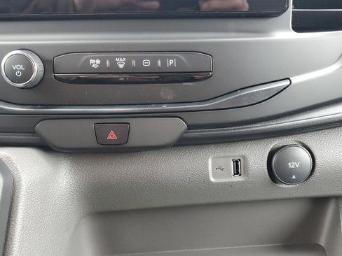 New 2026 Ford Transit 250 148 Medium Roof RWD image 34