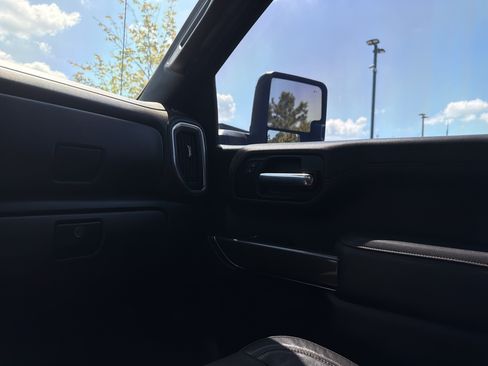 Used 2022 GMC Sierra 1500 AT4 w/ AT4 Premium Package AWD/4WD image 23