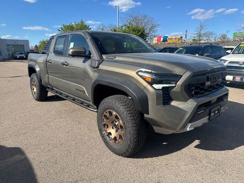 New 2026 Toyota Tacoma 4x4 Double Cab Hybrid image 12