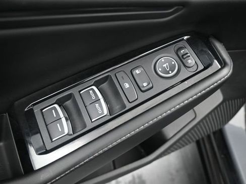 Used 2024 Honda Accord Touring image 13