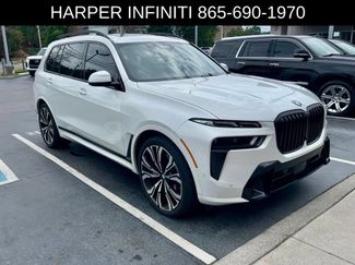 Used 2024 BMW X7 xDrive40i w/ Executive Package AWD/4WD video 1