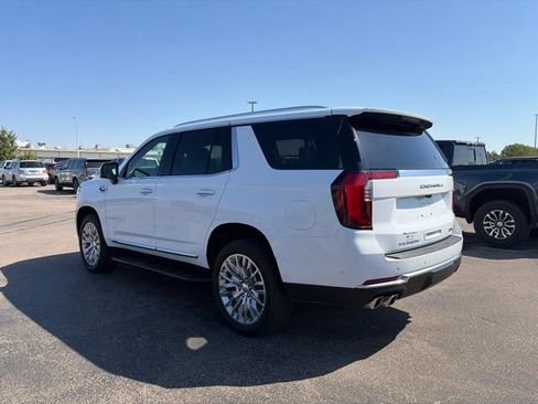 Used 2025 GMC Yukon Denali w/ LPO, Floor Liner Package AWD/4WD image 5