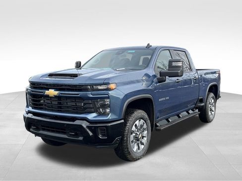 New 2026 Chevrolet Silverado 2500 Custom w/ Custom Value Package AWD/4WD image 5