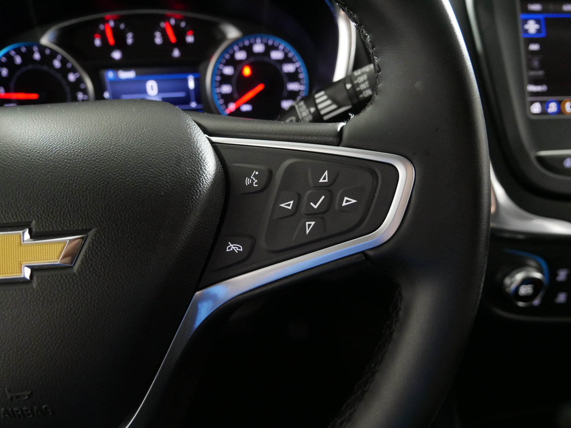 Used 2023 Chevrolet Equinox LT AWD/4WD image 28