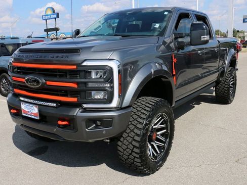 New 2026 Ford F250 Lariat w/ Black Appearance Package image 2