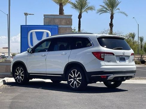 Used 2021 Honda Pilot Touring image 5