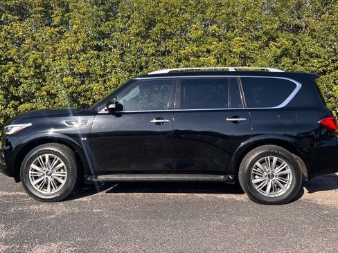 Used 2020 INFINITI QX80 Luxe w/ Proassist Package RWD image 4