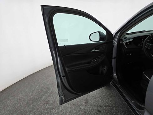 New 2026 Buick Encore GX Avenir w/ Avenir Technology Package image 17