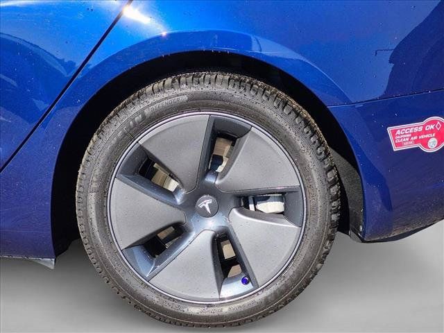 Used 2023 Tesla Model 3 Standard Range RWD image 21