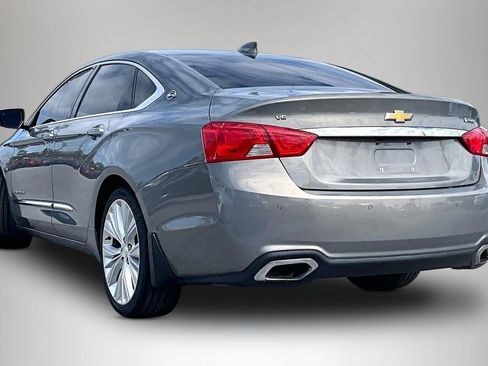 Used 2017 Chevrolet Impala Premier w/ Enhanced Convenience Package image 4