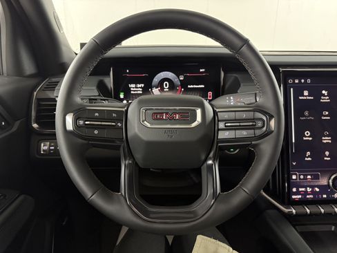 New 2025 GMC Acadia AT4 w/ Luxury Package AWD/4WD image 19