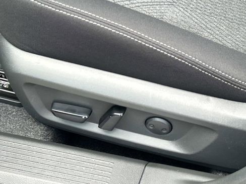 New 2026 Nissan Rogue SV FWD image 14