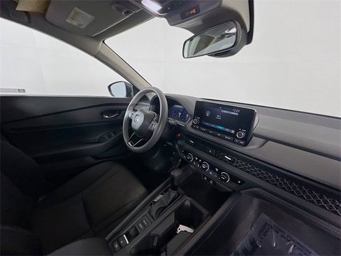 Used 2024 Honda Accord EX image 24