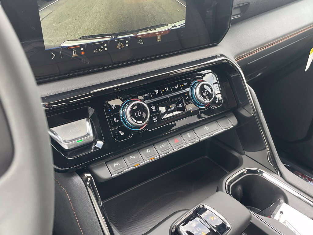 New 2026 GMC Sierra 1500 AT4 w/ AT4 Premium Package AWD/4WD image 19