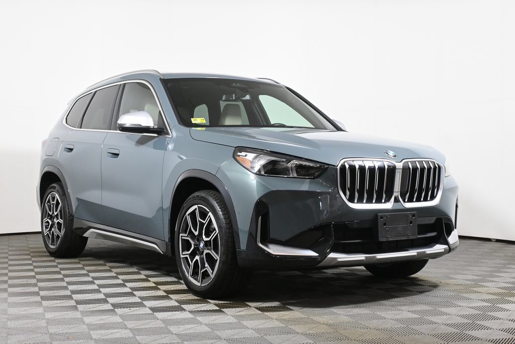 Certified 2024 BMW X1 xDrive28i w/ Premium Package AWD/4WD image 9