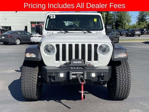 Used 2023 Jeep Wrangler Unlimited Sport AWD/4WD image 8