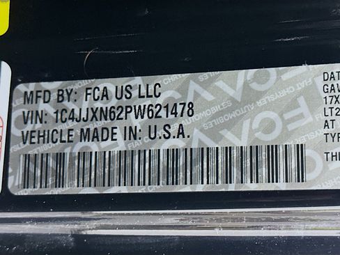 Used 2023 Jeep Wrangler Unlimited w/ Cold Weather Group AWD/4WD image 12