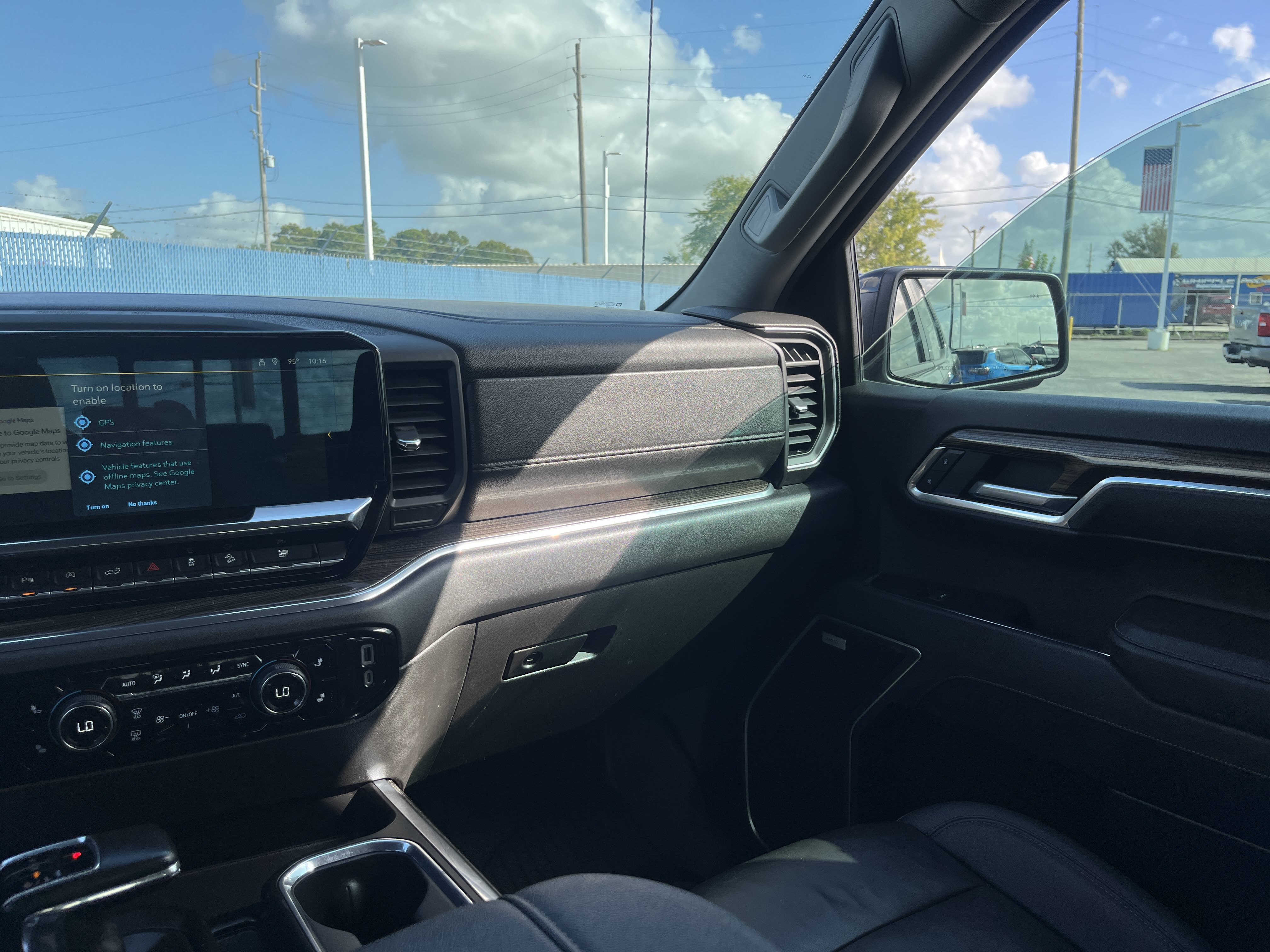 Used 2023 Chevrolet Silverado 1500 RST AWD/4WD image 32
