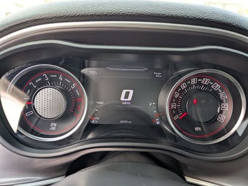 Used 2022 Dodge Challenger R/T Scat Pack w/ Driver Convenience Group RWD image 20