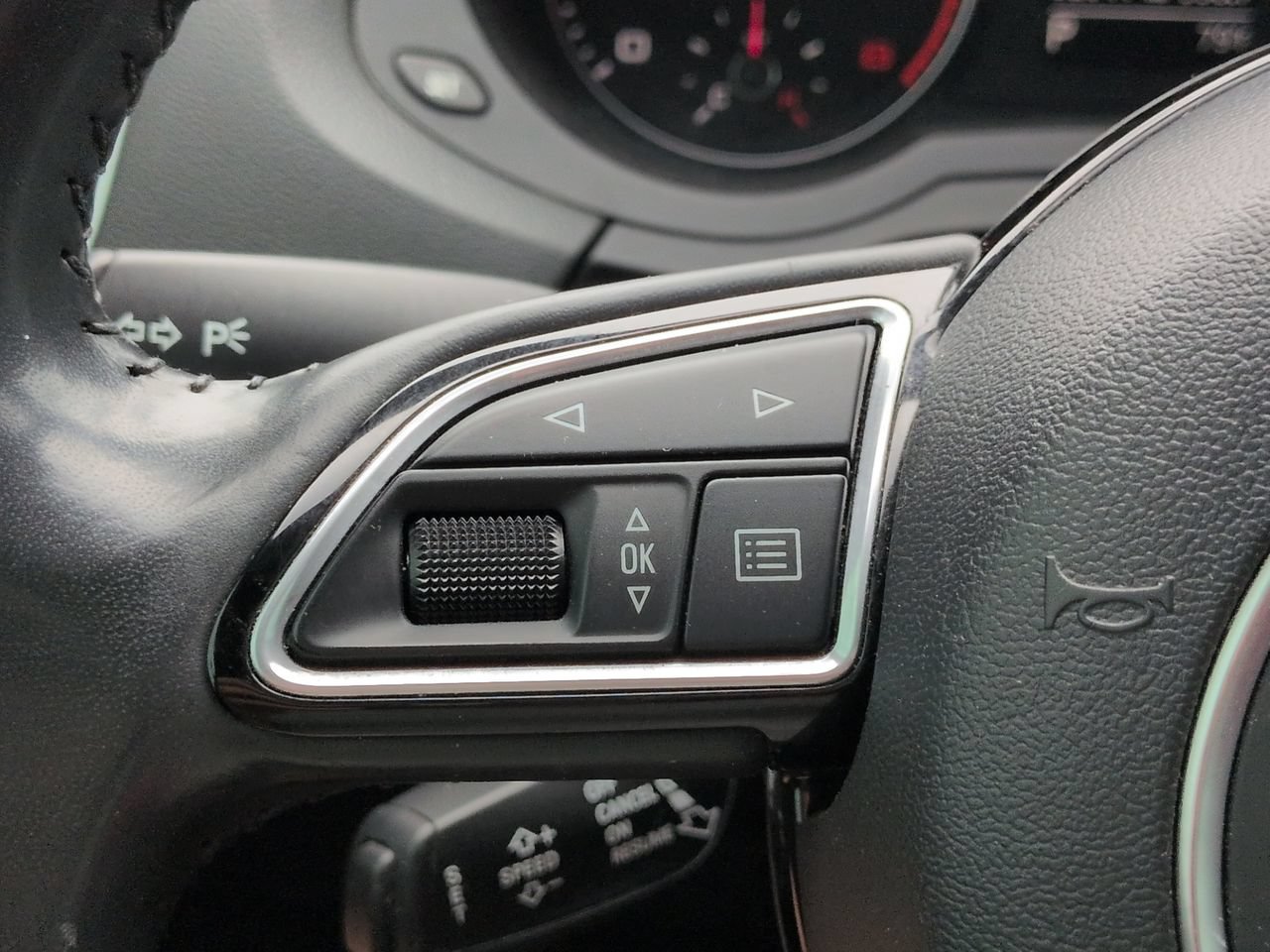 Used 2018 Audi Q3 2.0T Premium FWD image 23
