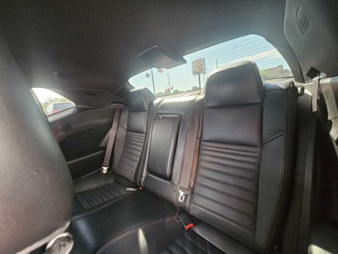Used 2016 Dodge Challenger R/T Scat Pack RWD image 12