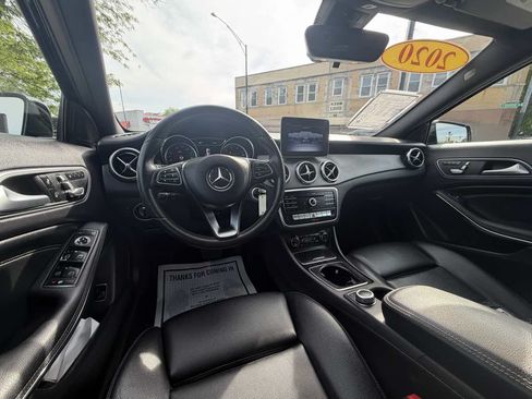 Used 2020 Mercedes-Benz GLA 250 image 16