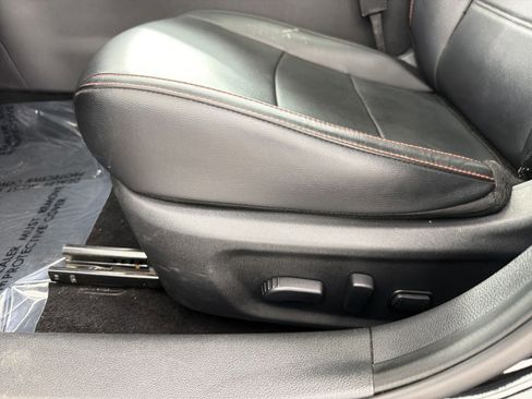 Used 2024 Nissan Sentra SR w/ SR Premium Package image 13