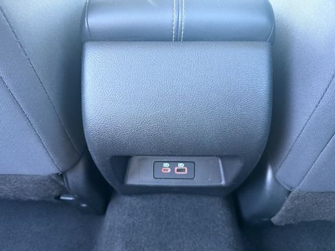 Used 2023 Nissan Altima 2.5 SV FWD image 24