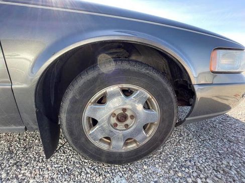 Used 1999 Cadillac Seville SLS w/ Personalization Pkg image 19