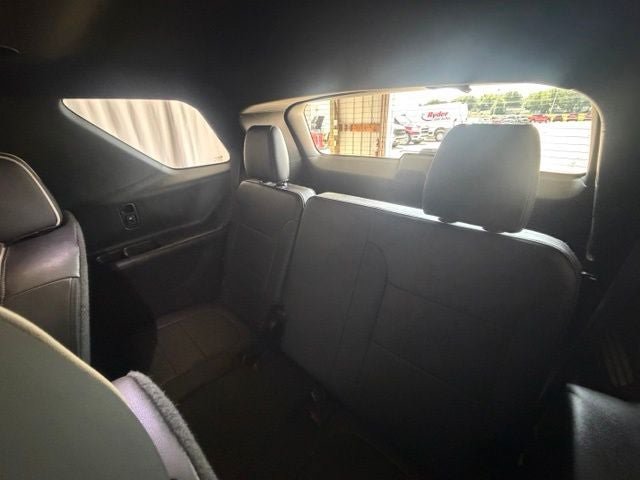 Used 2022 Chevrolet Traverse Premier AWD/4WD image 19