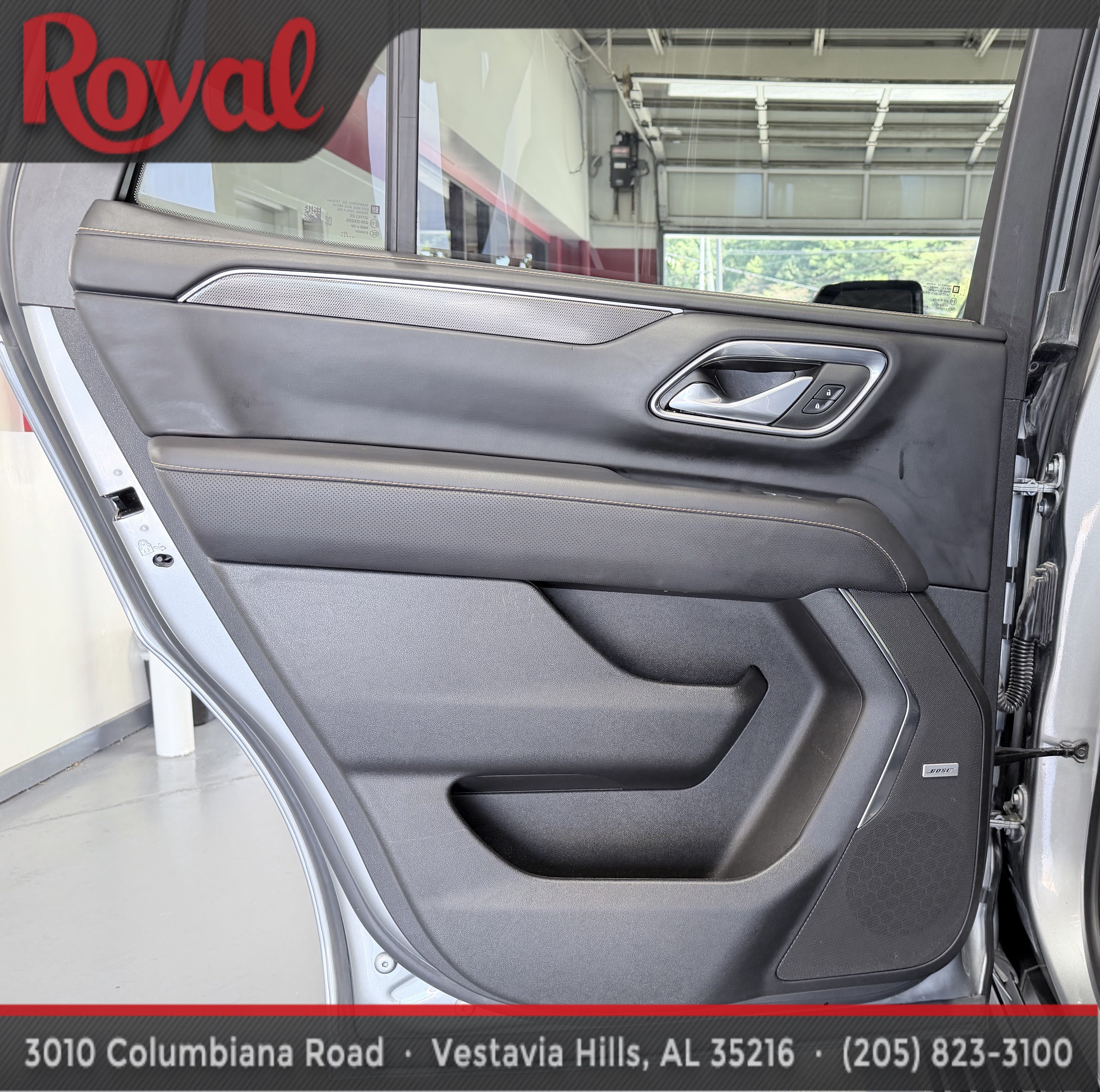 Used 2023 GMC Yukon AT4 w/ AT4 Premium Plus Package AWD/4WD image 21