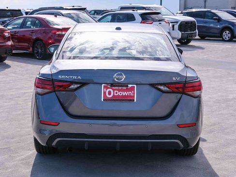 Used 2023 Nissan Sentra SV w/ SV Premium Package FWD image 5