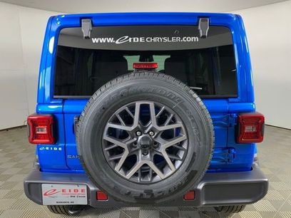 New 2025 Jeep Wrangler Unlimited Sahara w/ Technology Group