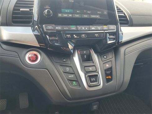 Certified 2024 Honda Odyssey EX-L image 30